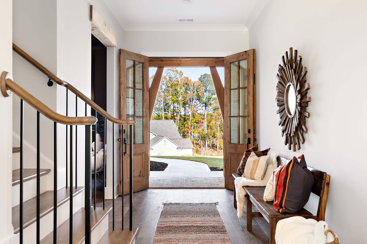 atlanta-custom-home-modern-exterior-inside-corridor